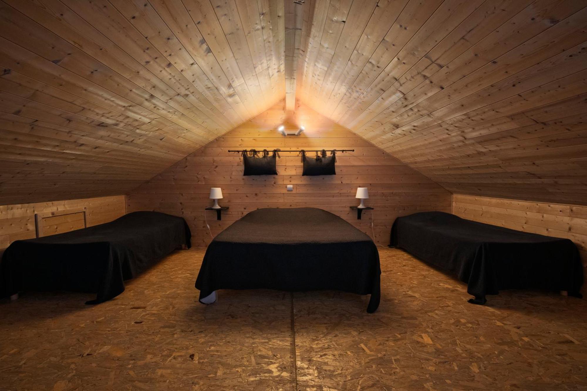 Chalet De Charme Le Contemporain Ney Exteriör bild